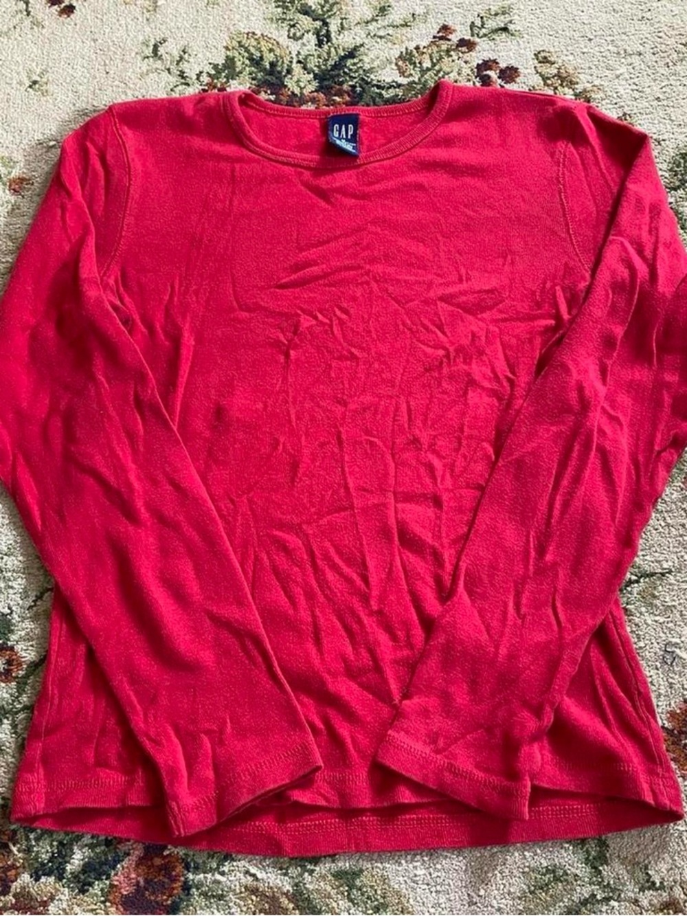 GAP basic red long sleeve tee